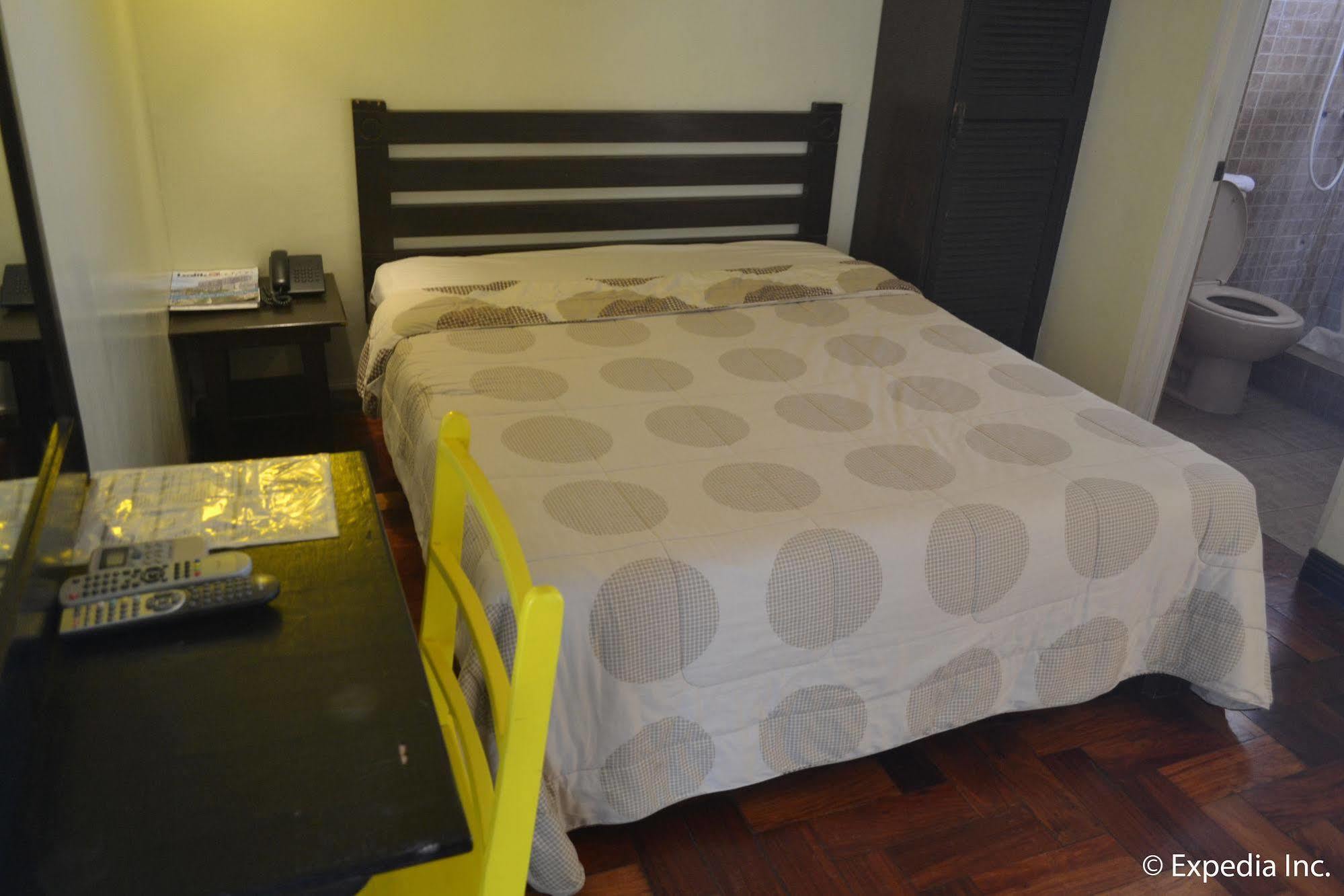 Tagaytay Econo Hotel Tagaytay City Exteriér fotografie