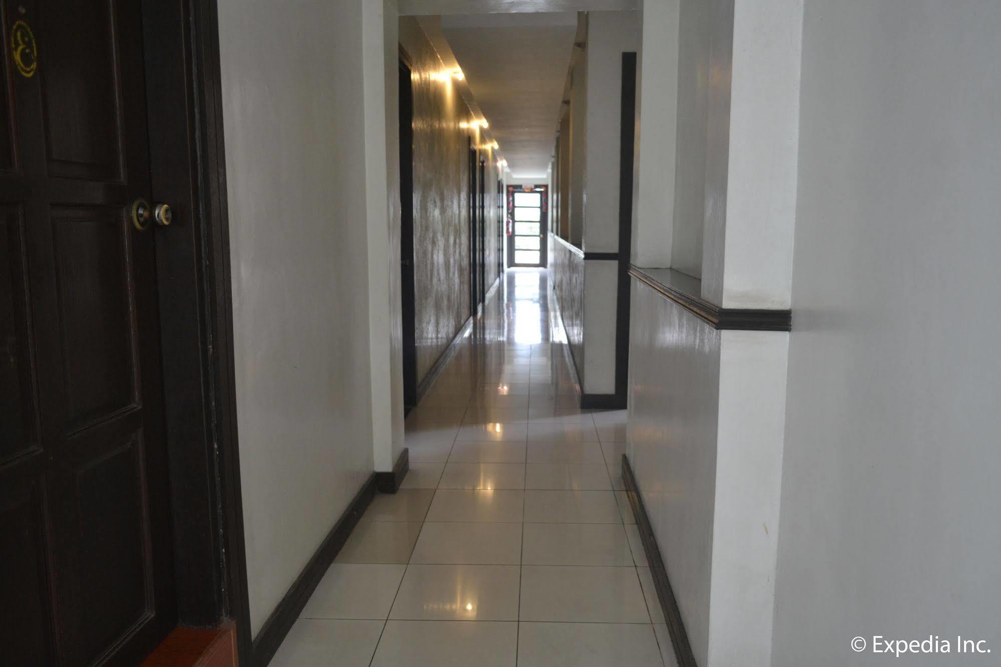 Tagaytay Econo Hotel Tagaytay City Exteriér fotografie